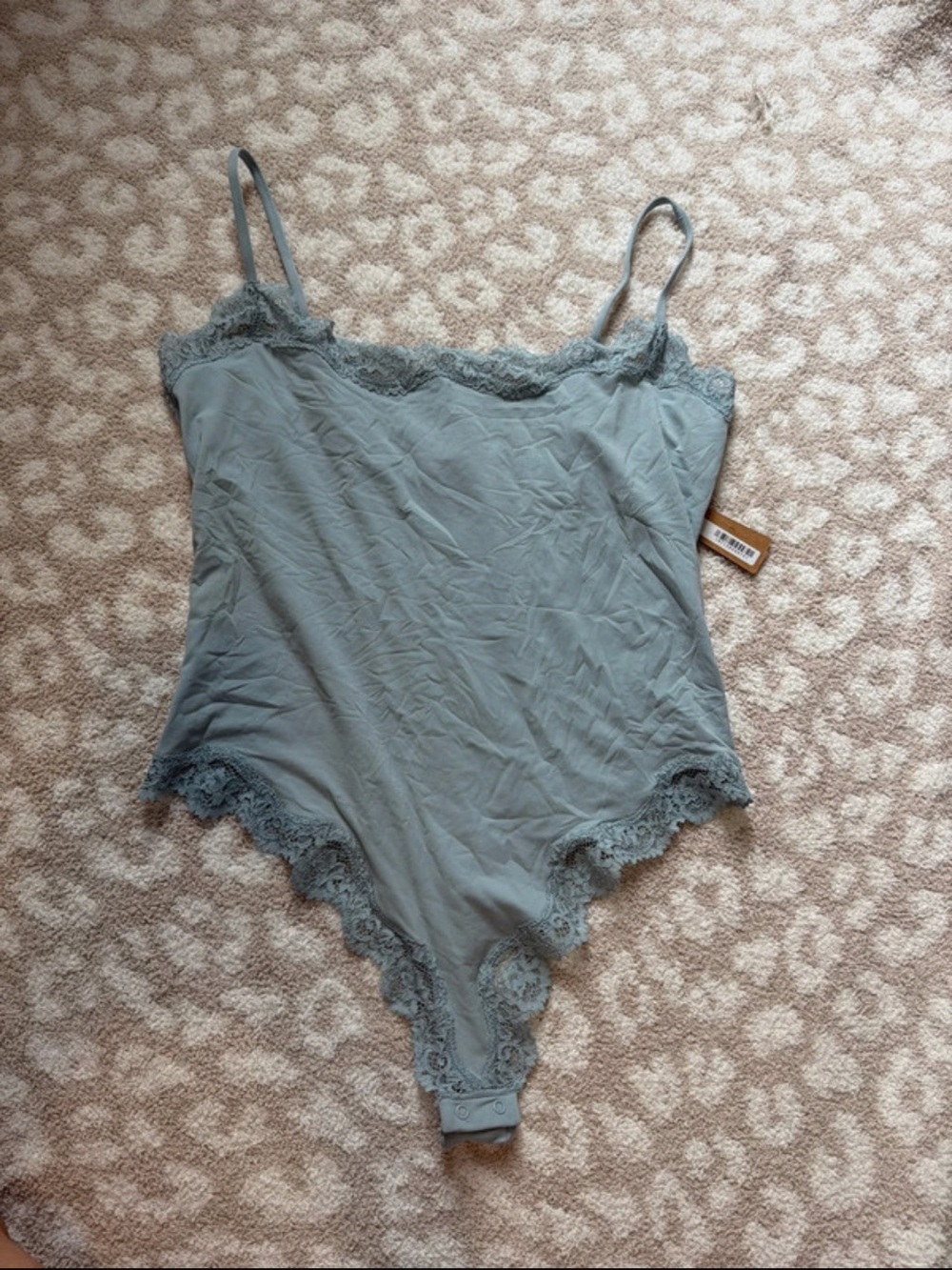 SKIMS Fits Everybody Lace Cami Bodysuit